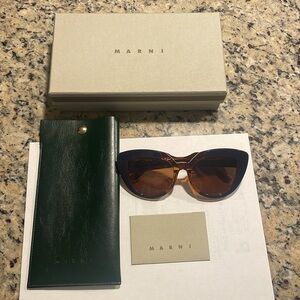 Marni sunglass